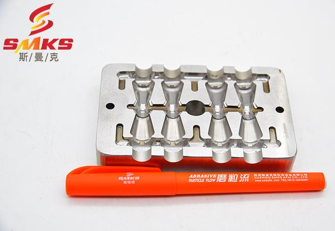 <a href='http://www.nortonmall.com' target='_blank'><u>流體拋光機</u></a>加工