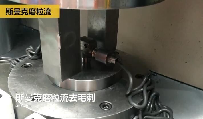 三通閥門<a href='http://www.nortonmall.com' target='_blank'><u>交叉孔去毛刺</u></a>